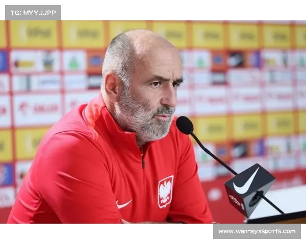 莱万波兰发起免费足球课堂计划 帮助万名儿童实现足球梦想 莱万波兰发起免费足球课堂计划 帮助万名儿童实现足球梦想